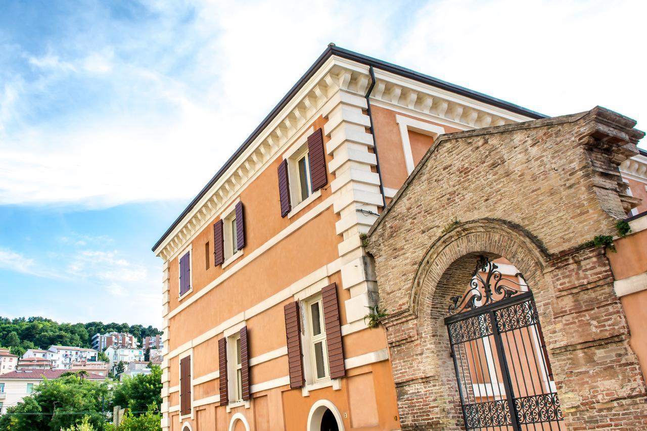 Hotel Della Vittoria Ancona Exterior photo